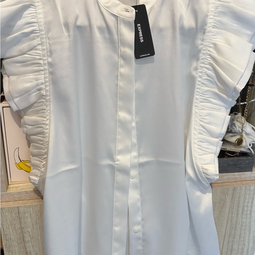 Express Ivory Ruffle Sleeve Top